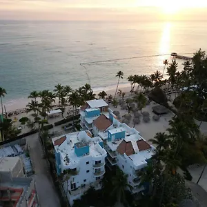 Homestay Just Over The Beach-adults Only